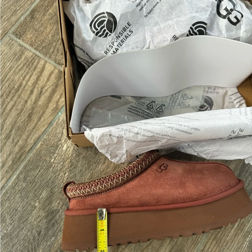 Brand New UGG Tazz “Red Jasper” Women's Platform Slippers 1122553-RDJ - Picture 7 of 11